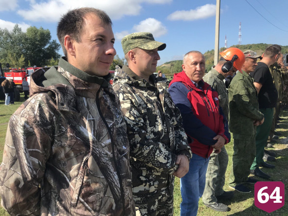 Победителям турнира лесных пожарных вручили кусторез 
