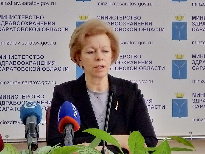 Поставки масок в саратовские аптеки обещают в ближайшее время 