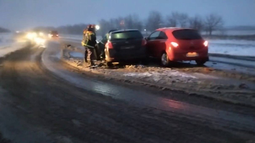 В массовом ДТП у Дубков насмерть разбились 2 человека 
