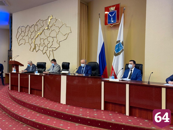 Губернатор призвал пожилых людей «не расслабляться» во время пандемии 