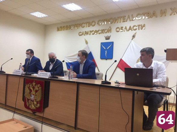  Подрядчику поручили работать без выходных на долгострое в Саратове  