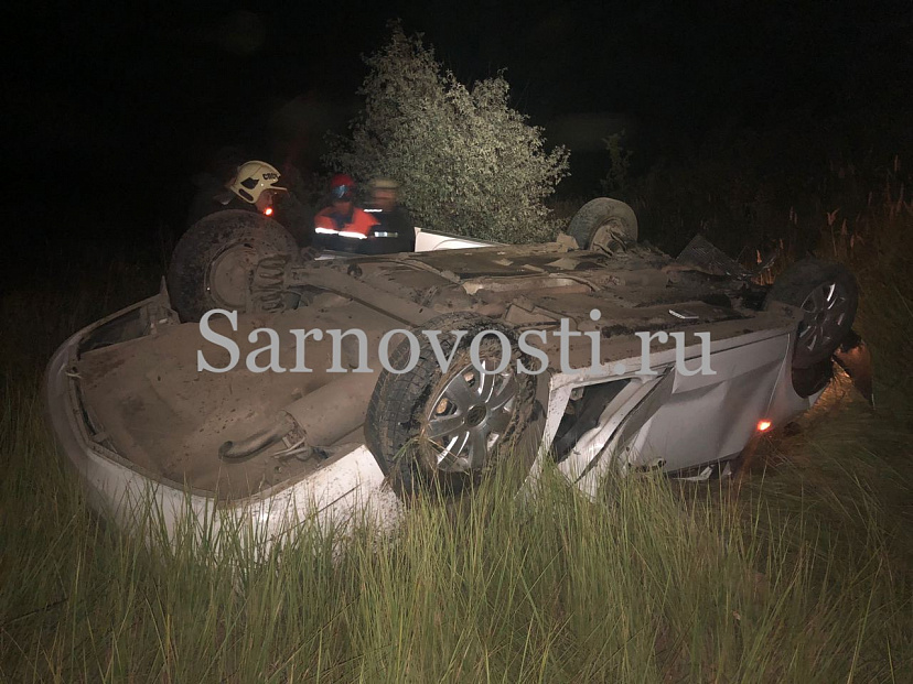У погибшей в ночном ДТП под Саратовом женщины осталось 2 детей