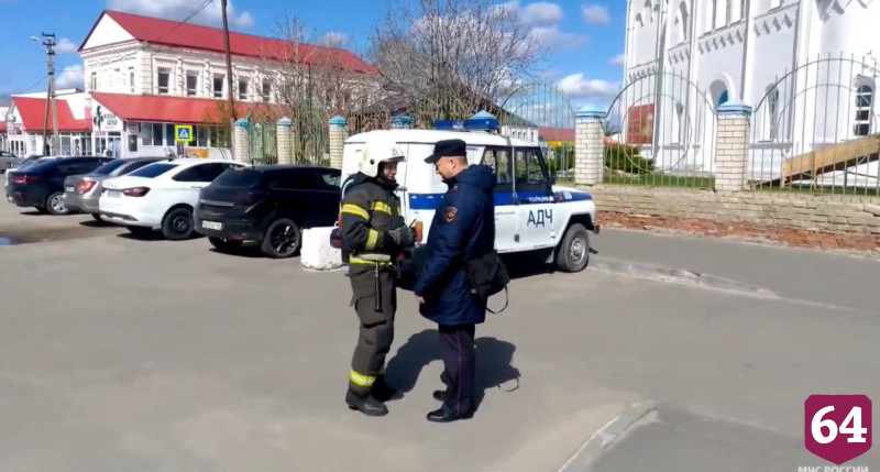 В Саратовской области из отдела полиции при «пожаре» эвакуировали 15 человек