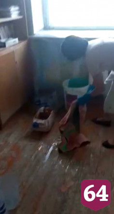 Под Саратовом после ливня затопило школу
