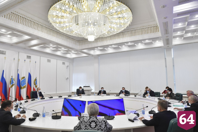 Радаев поручил организовать реабилитацию переболевших коронавирусом