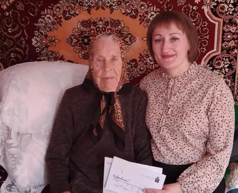 Саратовскую долгожительницу с 96-летием поздравил Владимир Путин