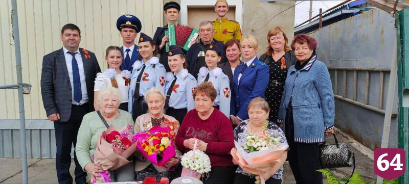 В Саратове 100-летие отметила медсестра Великой Отечественной 