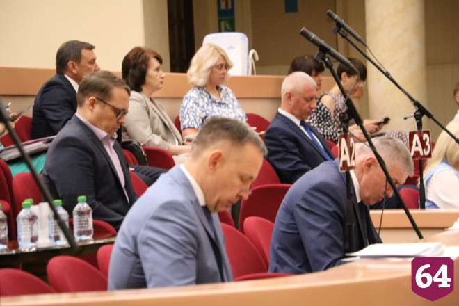 Депутаты при выборе вице-спикера задумались о конкурсе красоты 