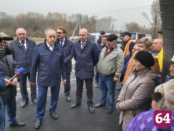 В Саратовской области отремонтировали связывающую 6 сел дорогу