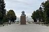 Валерий Радаев поручил наполнить обновленный сквер Космонавтов 