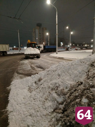 На дорогах Саратовской области наблюдаются снег с дождем и низовая метель