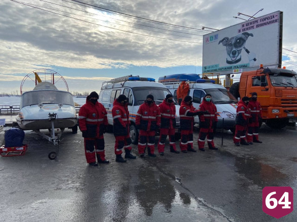 Взрыв льда на реке Медведице показали в онлайне 