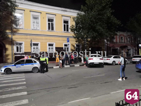 В столкновении иномарок на Радищева травмы получили 4 женщины