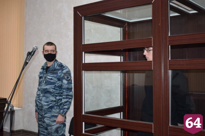 Студента приговорили к 16 годам колонии за убийство подруги детства
