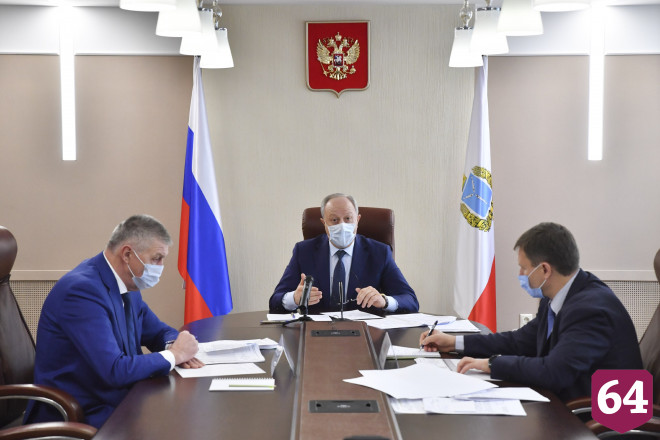 Губернатор поставил задачу довести зарплату в образовании до среднероссийской 