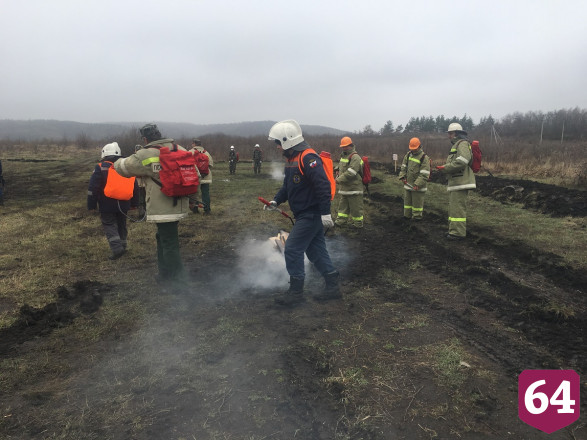 В тушении огня около лесного массива задействовали беспилотник 