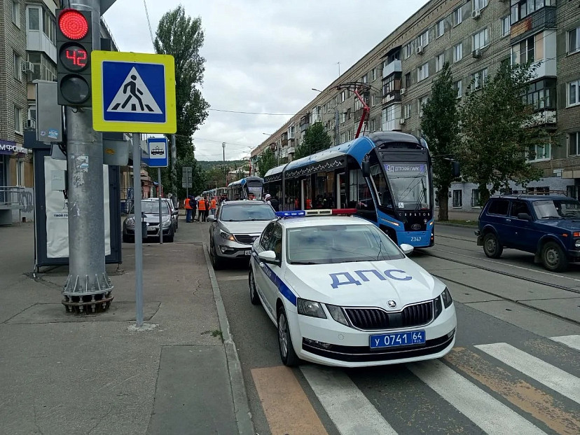 В Саратове из-за ДТП встали трамваи 