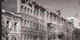 Саратовцев позвали на прогулку по сокровищнице модерна