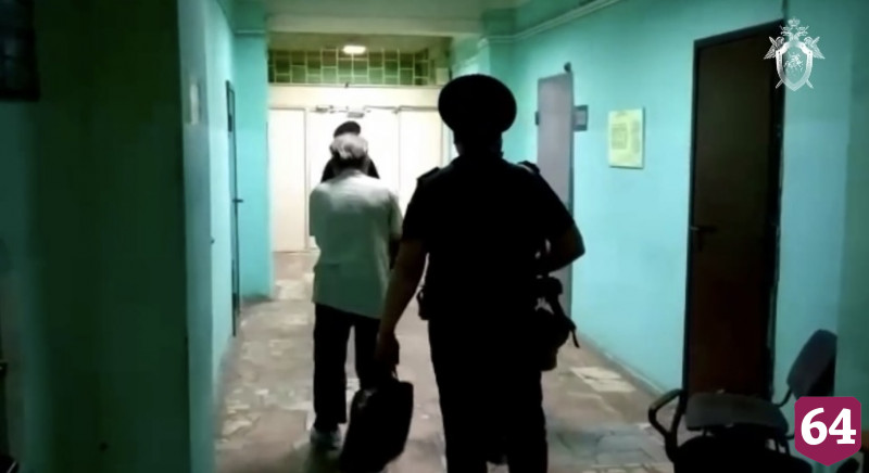 Житель Саратова убил знакомого и три дня прятал труп в квартире
