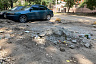 Саратовцы пожаловались на изуродованный в центре города двор