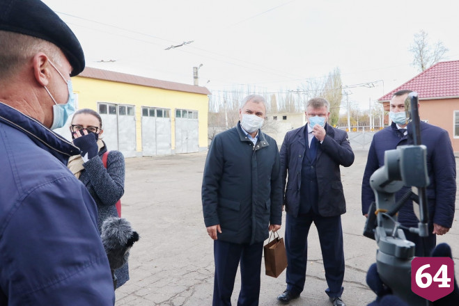 Водитель троллейбуса рассказал Володину о зарплате в 92 тысячи рублей 