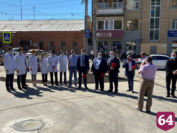 Губернатор поблагодарил молодых врачей за смелость 