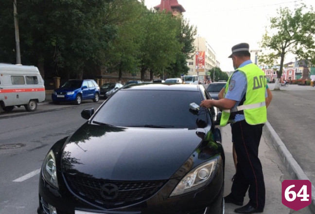 За два дня автоинспекторы Саратова выявили 63 нарушителя 