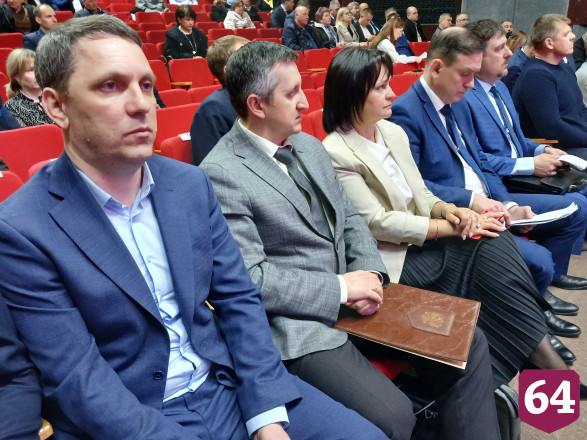 Саратовских аграриев призвали беречь лес от огня