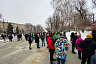 В Саратове несовершеннолетние на митинг Навального вышли за еду