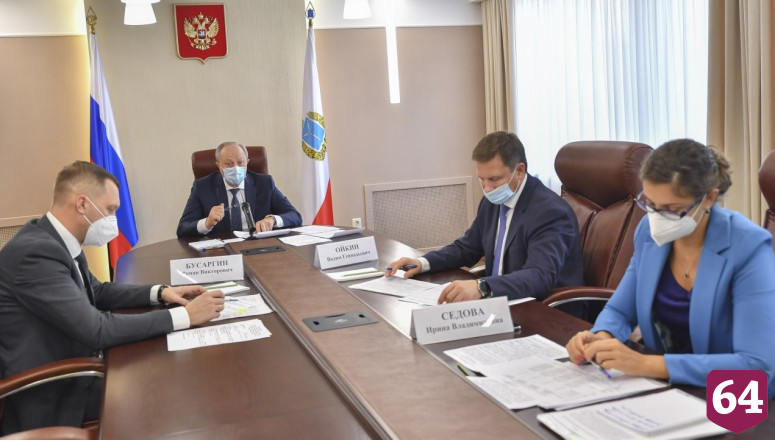 Радаев раскритиковал работу чиновников по обеспечению жильем медиков