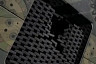 Вандалы сломали качели на детской площадке 