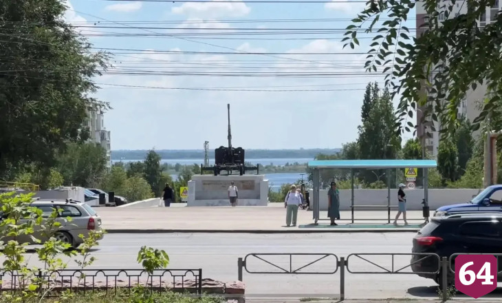 Николай Панков обсудил благоустройство сквера в Улешах