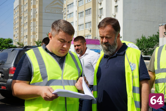 Федеральные ревизоры проверили ремонт дорог в Энгельсе