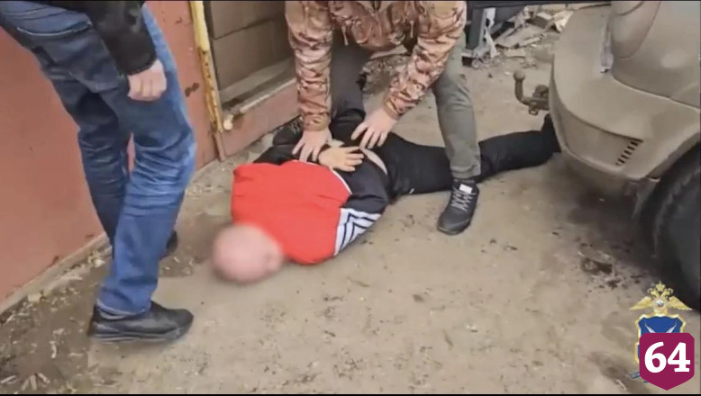 Саратовские полицейские изъяли 3 тысячи литров подпольной водки 