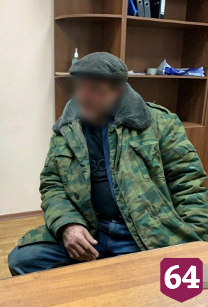 Зарезавшему гостя саратовцу добавили статью за сбыт боеприпасов 
