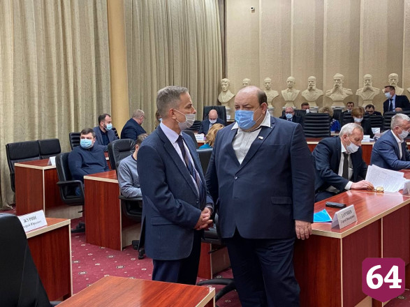 Губернатор более 3 часов обсуждал с бизнесом меры поддержки 