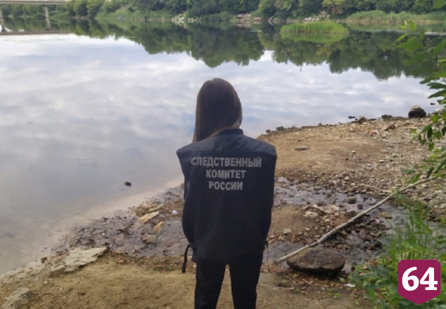 Мужчина пошел с сыном купаться и утонул в реке 