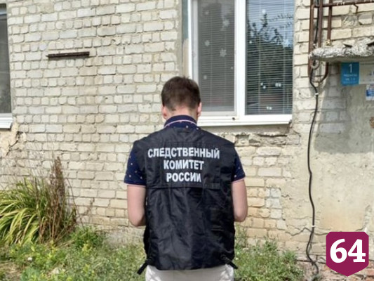 Саратовца избили в подъезде и вынесли умирать на улицу 