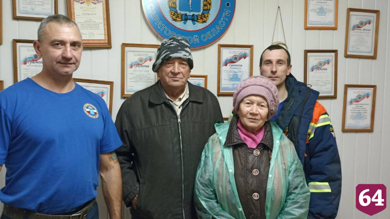 Пенсионерка собирала грибы и потерялась в лесу под Саратовом