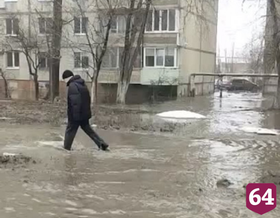 Жители Саратова делятся кадрами «апокалипсиса» в Солнечном