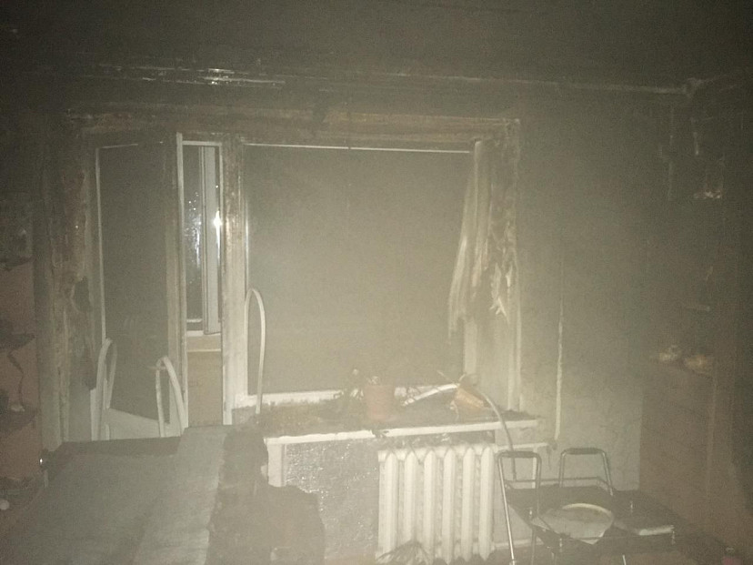 Жильцов высотки на набережной эвакуировали из-за пожара