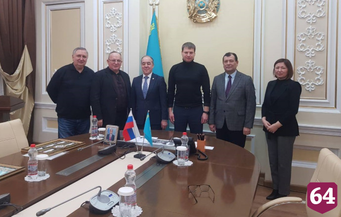 Иван Бабошкин возглавил саратовскую делегацию в Казахстан