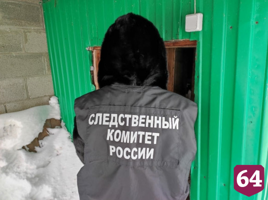 Мужчина нашел труп жены в частной бане под Саратовом