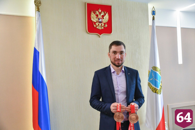 Губернатор отметил умение саратовского биатлониста держать удар 