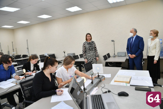 Губернатор поставил перед саратовской молодежью амбициозные задачи 