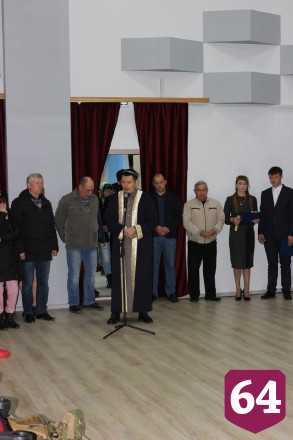 Мобилизованных саратовцев на проводах благословляли священники и имамы