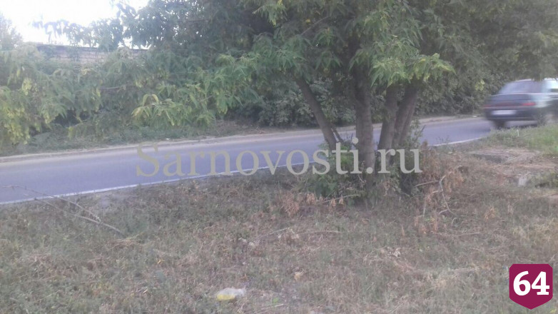 В Саратове водитель «Лады» бросил на дороге сбитого велосипедиста