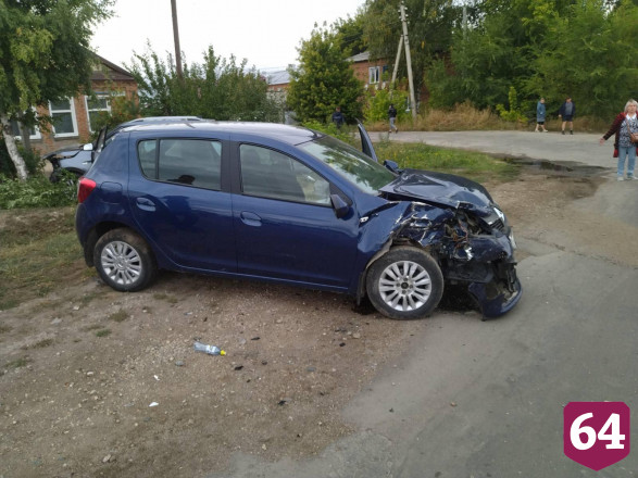 На Железнодорожной автоледи спровоцировала ДТП