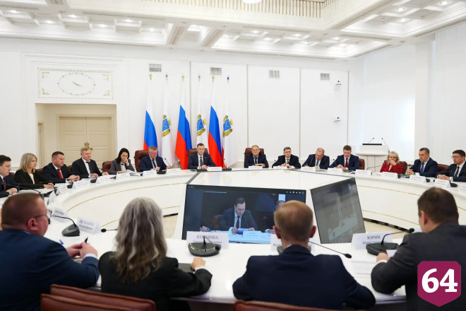 Губернатор потребовал ежедневных отчетов по запуску отопления