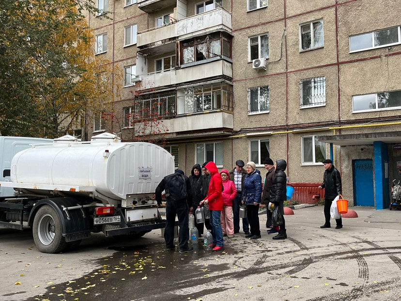 В Саратове запустят автоцистерны с питьевой водой 